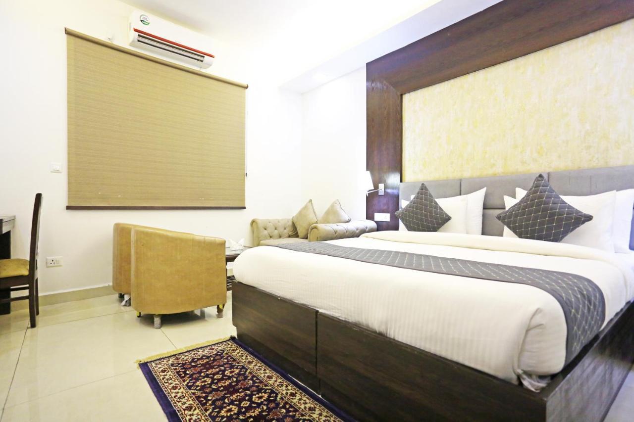 Hotel Park Tree Near Delhi Airport New Delhi Ngoại thất bức ảnh