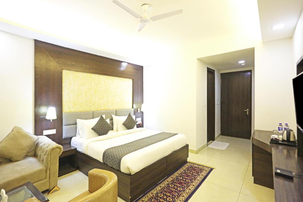 Hotel Park Tree Near Delhi Airport New Delhi Ngoại thất bức ảnh