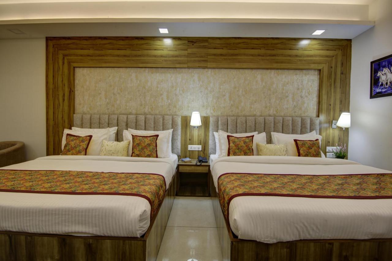Hotel Park Tree Near Delhi Airport New Delhi Ngoại thất bức ảnh