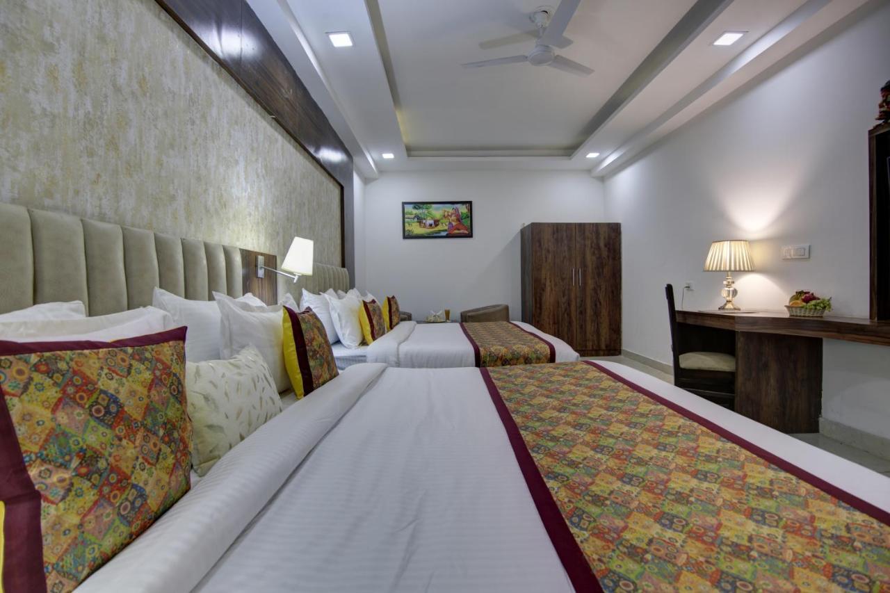 Hotel Park Tree Near Delhi Airport New Delhi Ngoại thất bức ảnh